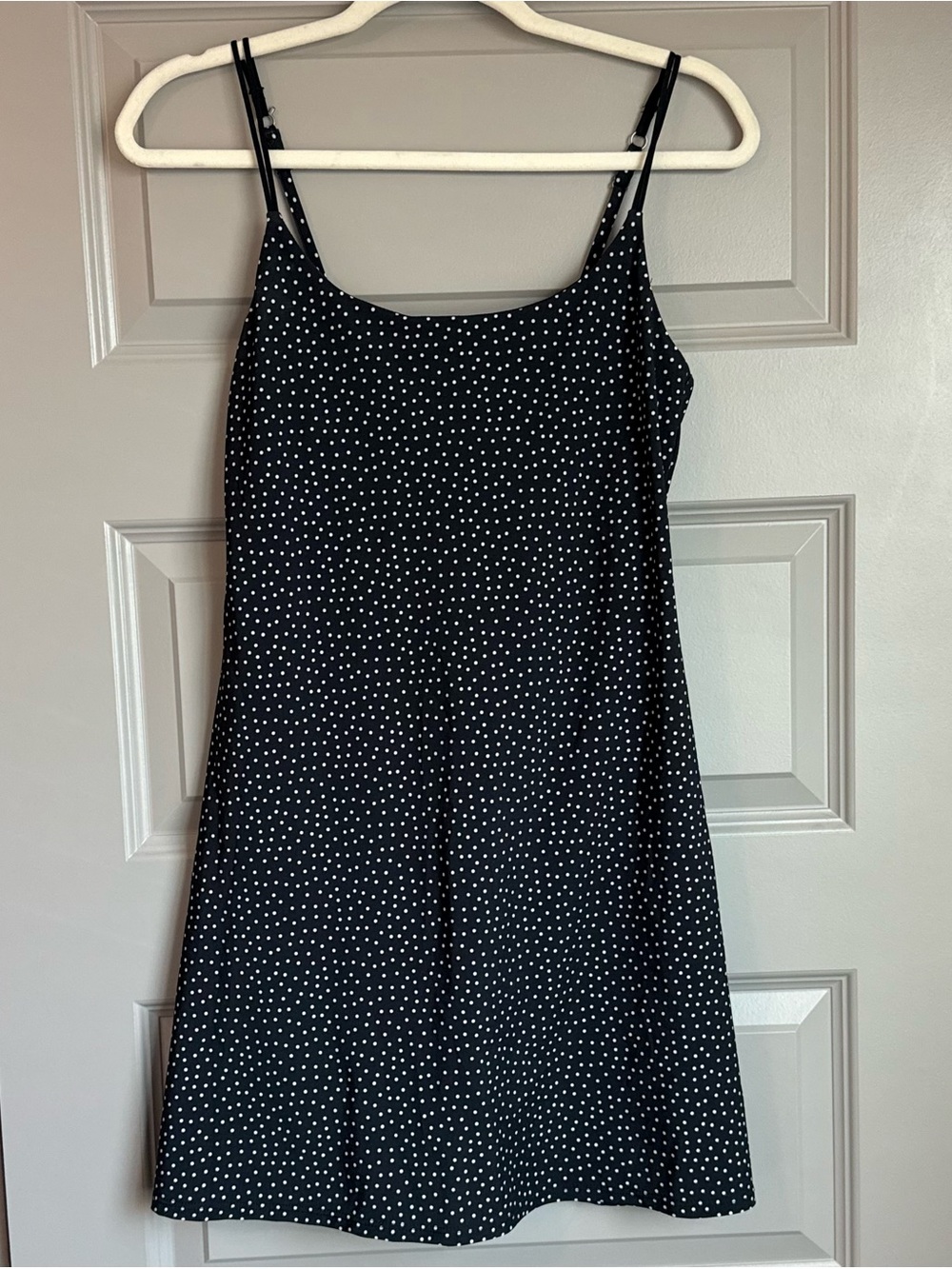 Abercrombie & Fitch Black Polka Dot Athletic Dress